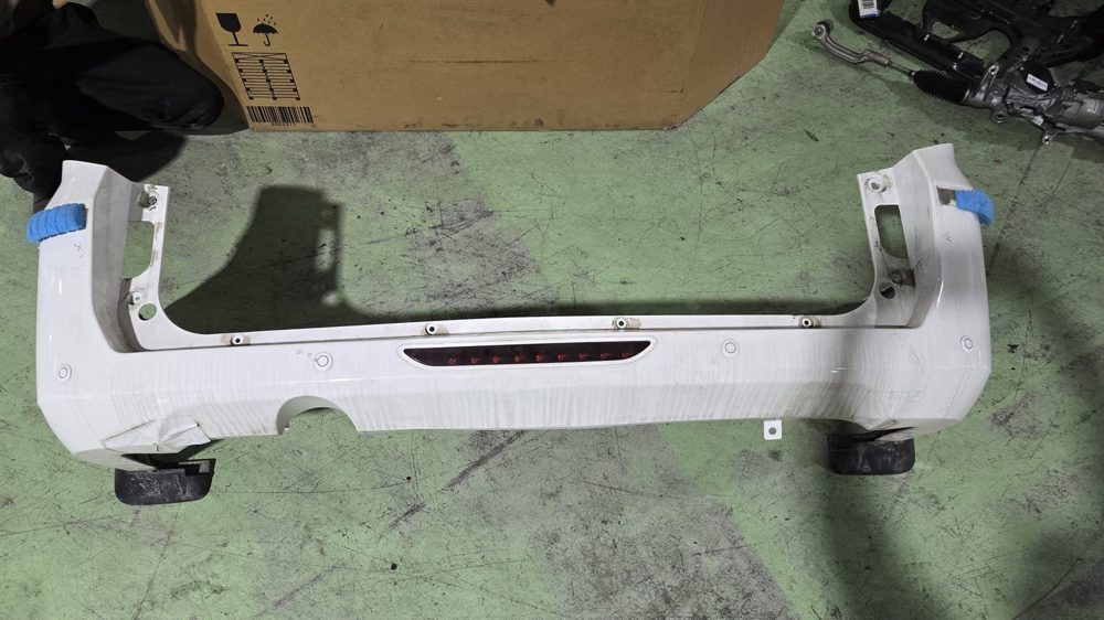 Rear bumper assembly
